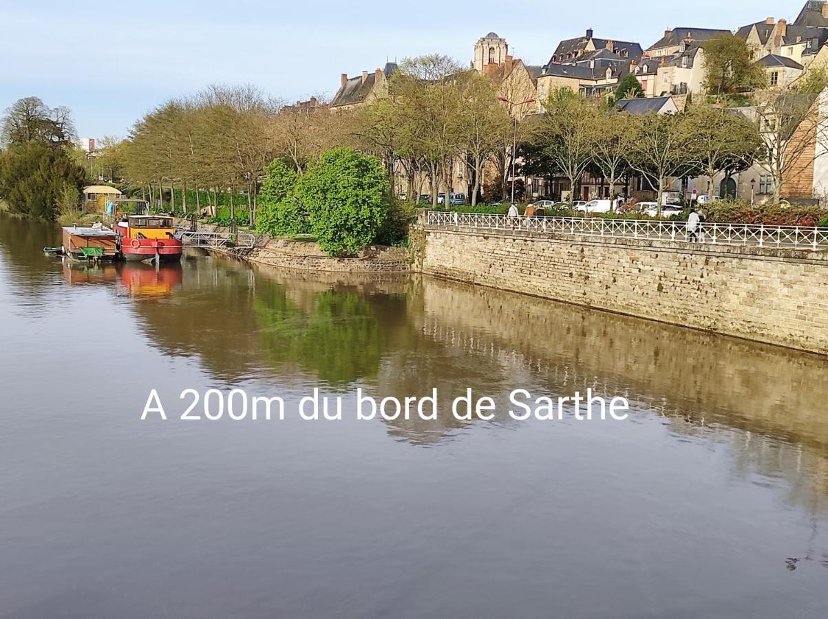 Duplex Appartement 70M2 Atypique Au Coeur Du Mans Le Mans Esterno foto